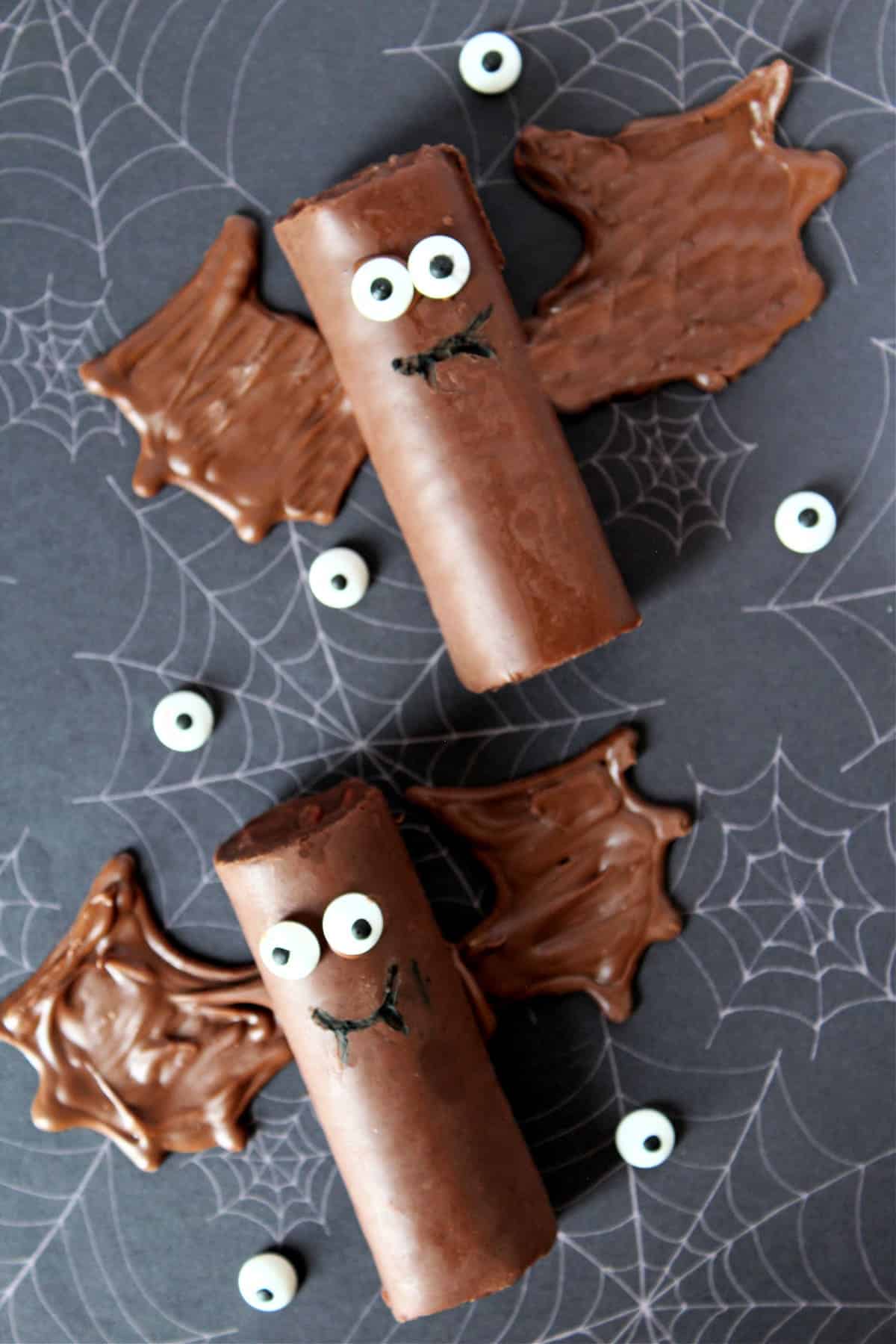 Easy Halloween bat treats