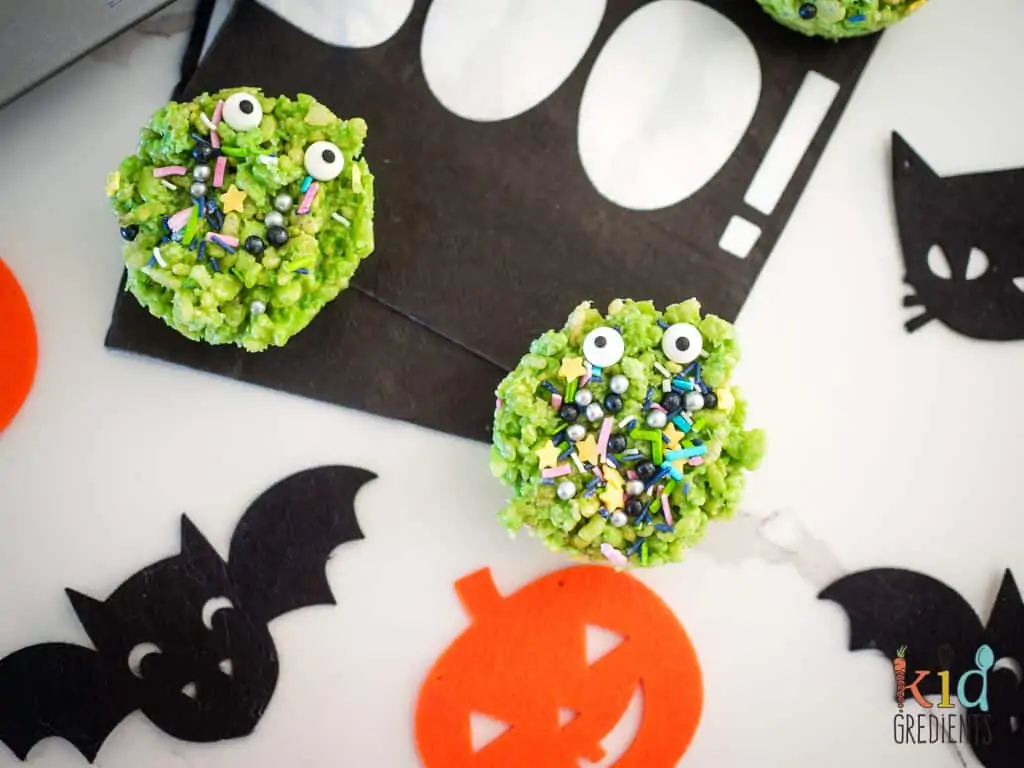 Cheap Halloween treats with rice crispies