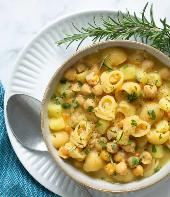 Italian Chickpea Soup