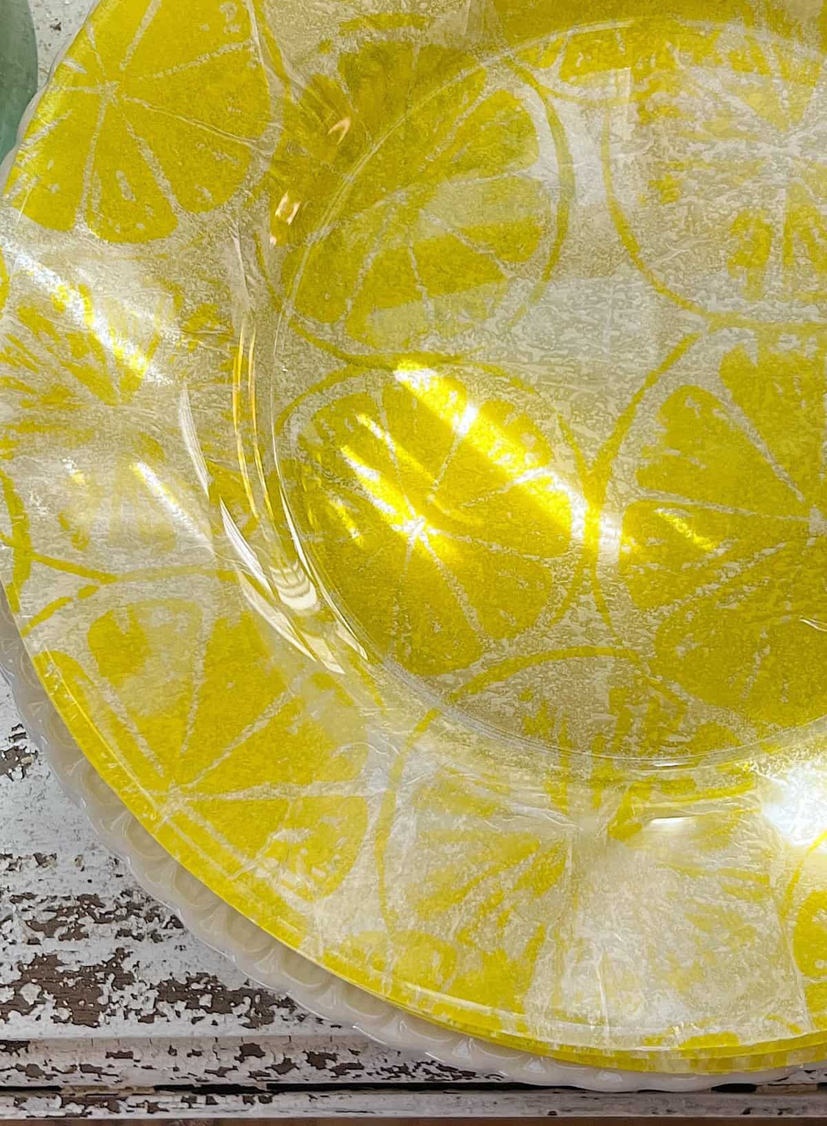 Best DIY Dollar Store Christmas Gifts (Cheap and Easy!)