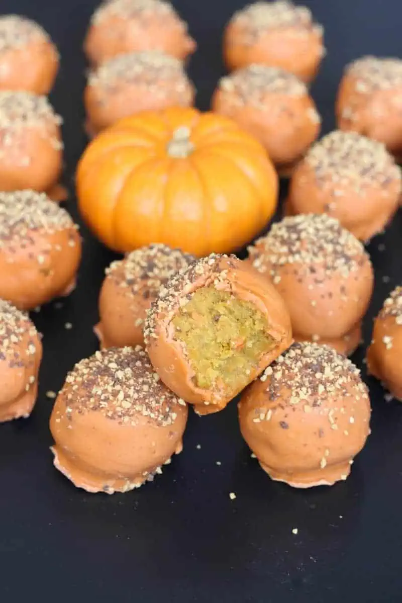 Pumpkin Spice Cake Balls