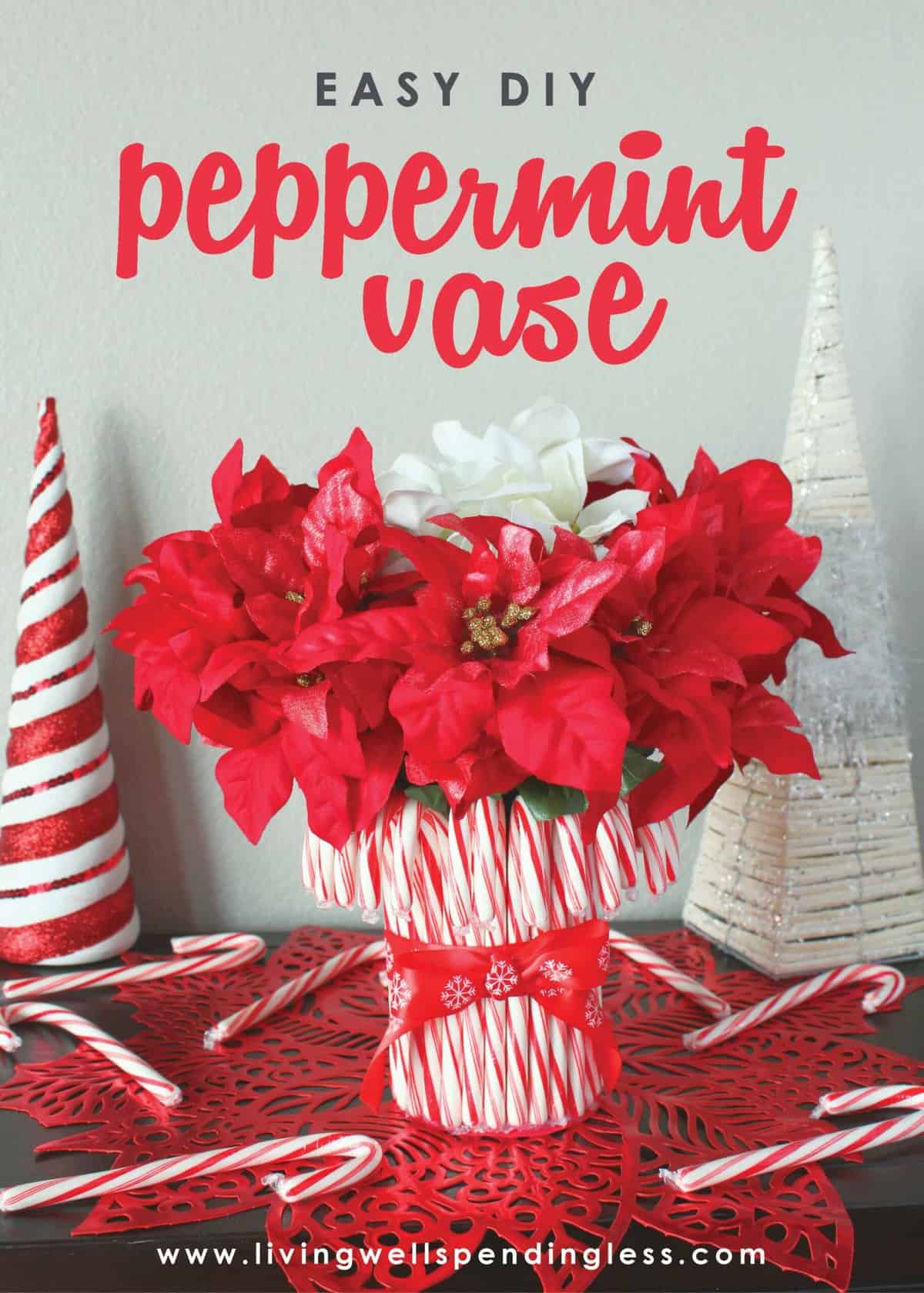 20+ Cheap and Simple Christmas Table Decorations 17 20+ Cheap and Simple Christmas Table Decorations
